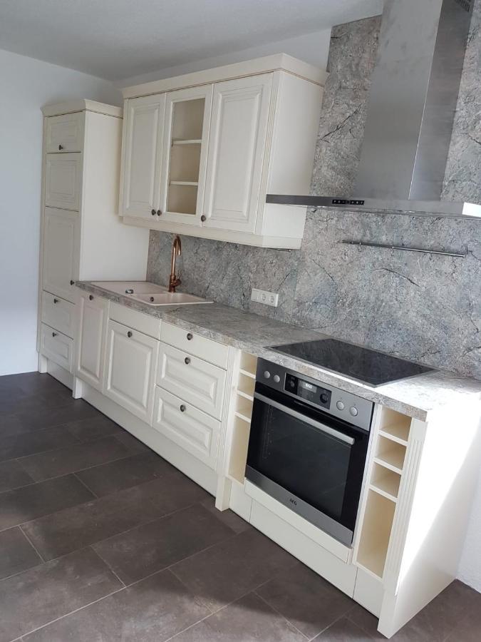 יארצנס Apartment Huter מראה חיצוני תמונה